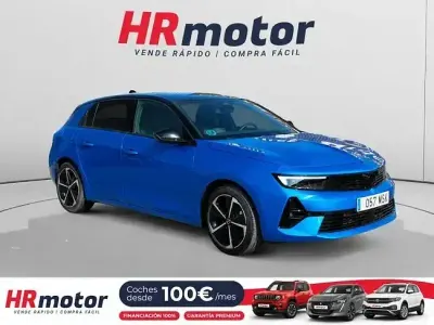 Usado Opel Astra 130 CV (95 kW) 2024 Azul Utilitario