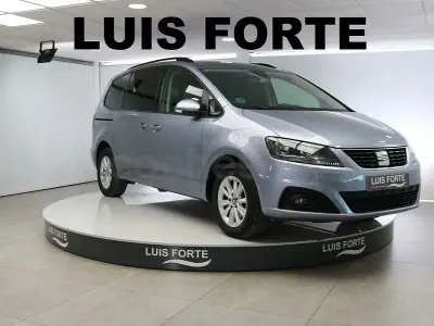 Usado Seat Alhambra Style 150 CV (110 kW) 2019 Gris / plata Monovolumen