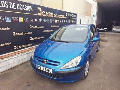 Usado Peugeot 307 110 CV (80 kW) 2004 Azul Berlina