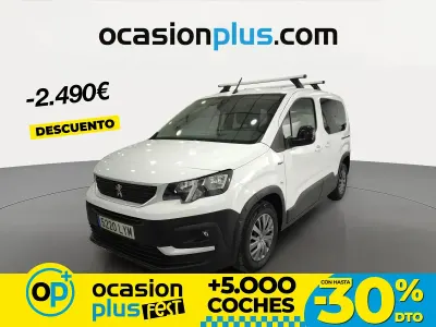 Usado Peugeot Rifter Style 110 CV (80 kW) 2022 Blanco Monovolumen