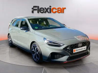 Usado Hyundai i30 250 CV (183 kW) 2025 Gris Berlina