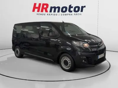 Usado Opel Vivaro-e Combi 120 CV (88 kW) 2021 Negro Monovolumen