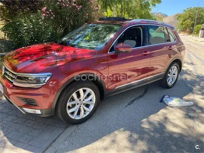 Begagnad VW Tiguan 150 HK (110 kW) 2016 Röd SUV