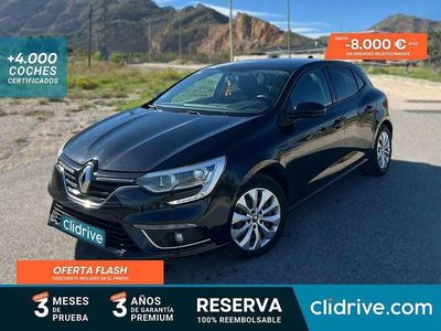 Usado Renault Mégane IV Life 90 CV (66 kW) 2017 Negro Utilitario
