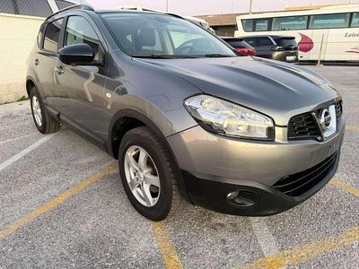 Usado Nissan Qashqai 360º 110 CV (80 kW) 2013 Gris / plata SUV
