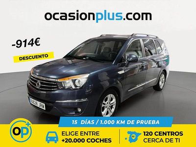 Usado Ssangyong (KGM) Rodius Limited 178 CV (130 kW) 2016 Gris Monovolumen