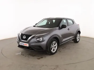 Usado Nissan Juke Acenta 117 CV (86 kW) 2020 Gris SUV