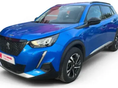 Usado Peugeot 2008 S 131 CV (96 kW) 2022 Azul SUV