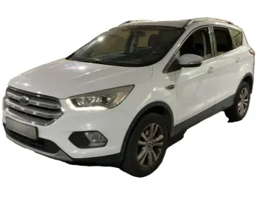 Usado Ford Kuga Trend+ 120 CV (88 kW) 2019 Blanco SUV