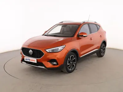Usado MG ZS Luxury 106 CV (77 kW) 2024 Naranja SUV