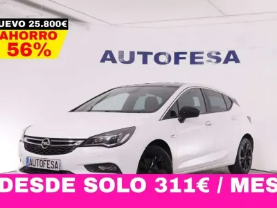 Usado Opel Astra Edition+ 136 CV (100 kW) 2018 Blanco Berlina