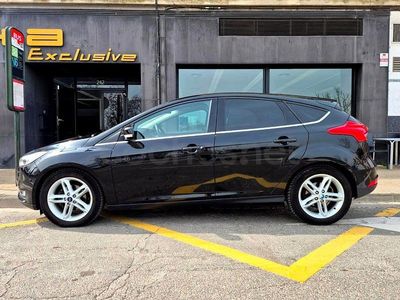 Usado Ford Focus Sport 120 CV (88 kW) 2016 Negro Berlina