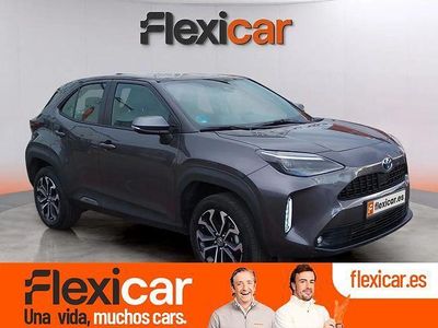 Gris Usado 2022 Toyota Yaris Hybrid | 22.980 € (Un poco caro)