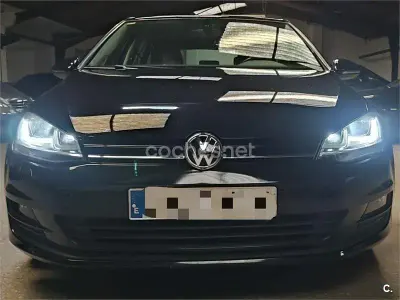 Usado VW Golf VII Advance 105 CV (77 kW) 2013 Negro Berlina