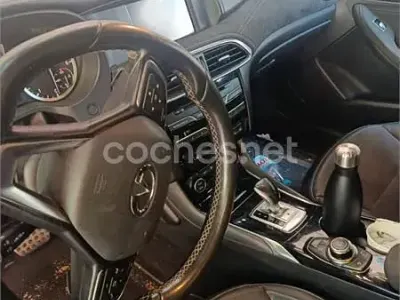 Usado Infiniti Q30 Sport Tech 170 CV (125 kW) 2016 Negro Berlina