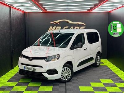 Usado Toyota Proace City City 102 CV (75 kW) 2020 Blanco Monovolumen