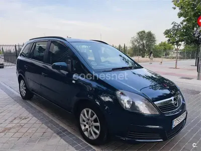 Usado Opel Zafira Cosmo 120 CV (88 kW) 2007 Verde Monovolumen