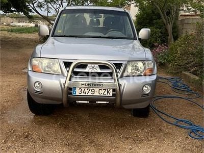 Usado Mitsubishi Montero 160 CV (117 kW) 2004 Gris / plata SUV