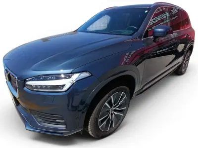 Usado Volvo XC90 Momentum 235 CV (172 kW) 2022 Azul SUV