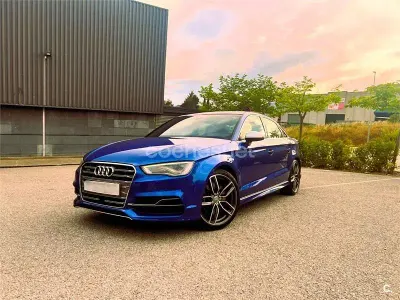 Usado Audi S3 Exclusive 300 CV (220 kW) 2014 Azul Berlina