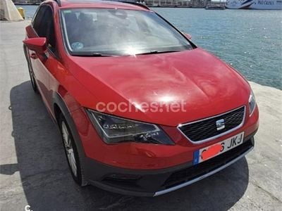 Usado Seat Leon ST 4Drive 184 CV (135 kW) 2015 Rojo Familiar