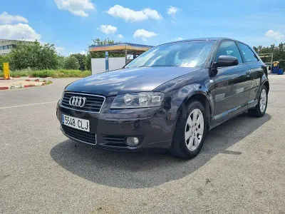 Begagnad Audi A3 Attraction 102 HK (75 kW) 2004 Svart Halvkombi