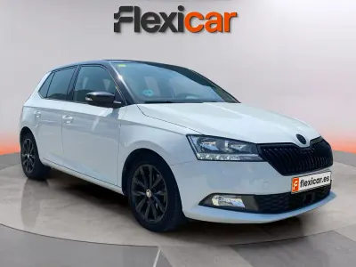 Usado Skoda Fabia Ambition 110 CV (80 kW) 2020 Blanco Utilitario