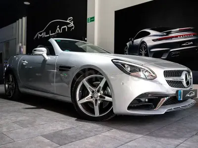 Usado Mercedes SLC250 204 CV (150 kW) 2016 Gris / plata Descapotable