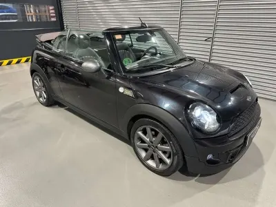 Usado Mini Cooper S Cabriolet 184 CV (135 kW) 2012 Marrón Descapotable