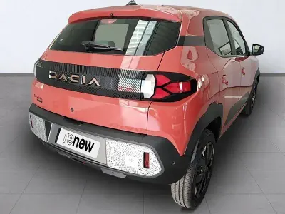 Usado Dacia Spring Extreme 47 kW (65 CV) 2025 Rojo Utilitario