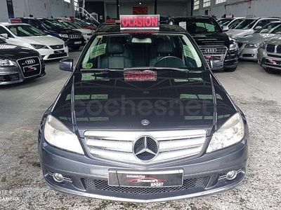 Usado Mercedes C200 Avantgarde 136 CV (100 kW) 2008 Azul Berlina