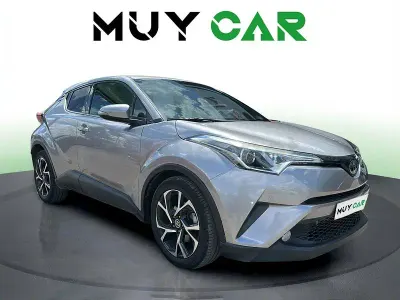 Usado Toyota C-HR Active 122 CV (89 kW) 2019 Gris / plata SUV