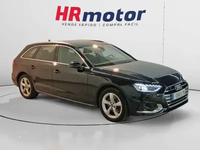 Usado Audi A4 Advanced 163 CV (119 kW) 2022 Negro Familiar