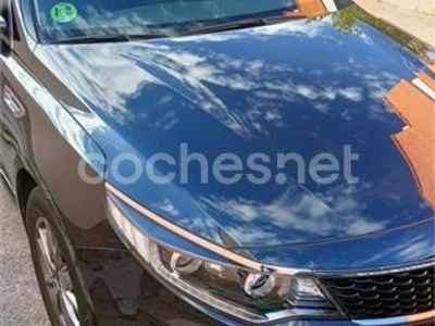 Usado Kia Optima 141 CV (103 kW) 2016 Azul Berlina