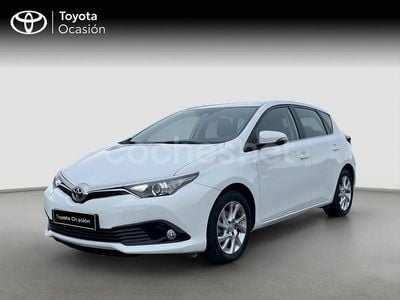 Blanco Usado 2018 Toyota Auris Active Berlina | 13.900 € (Precio justo)