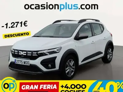 Usado Dacia Sandero Expression 91 CV (66 kW) 2023 Blanco Utilitario