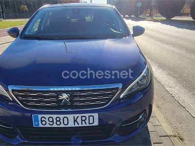 Usado Peugeot 308 Allure 110 CV (80 kW) 2018 Azul Berlina