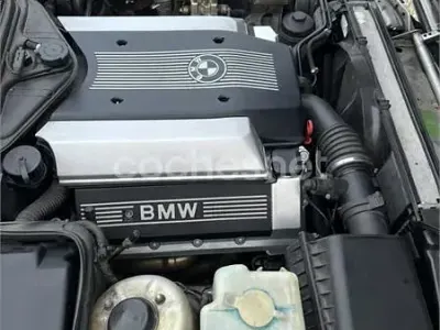 Usado BMW 530 218 CV (160 kW) 1995 Gris / plata Berlina