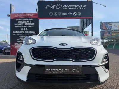 Usado Kia Sportage 136 CV (100 kW) 2021 Blanco SUV