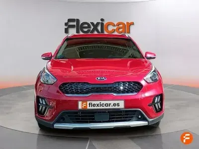Usado Kia Niro 141 CV (103 kW) 2021 Rojo SUV