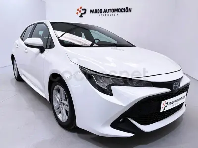 Usado Toyota Corolla Business Edition 122 CV (89 kW) 2022 Blanco Berlina
