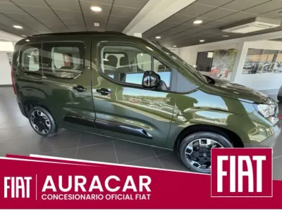 Nuevo Fiat Doblò 100 CV (73 kW) 2025 Verde Monovolumen
