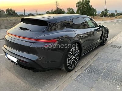 Eléctrico Usado 2022 Porsche Taycan Cross Turismo Familiar | 71.000 € (Precio justo)