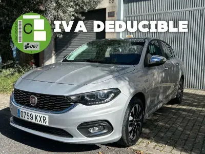 Usado Fiat Tipo Mirror 95 CV (69 kW) 2019 Gris / plata Berlina