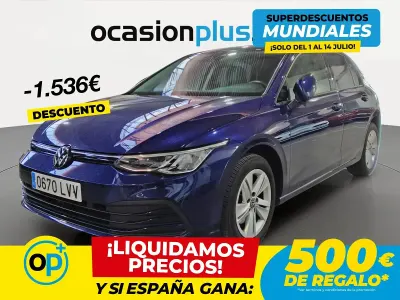 Usado VW Golf VIII Life 110 CV (80 kW) 2021 Azul
