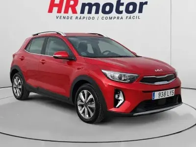 Usado Kia Stonic 100 CV (73 kW) 2022 SUV