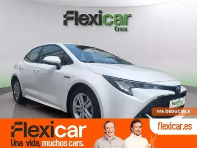 Usado Toyota Corolla Active 122 CV (89 kW) 2021 Blanco