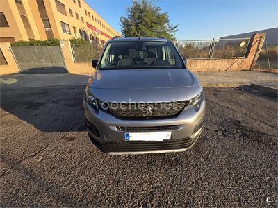 Usado Peugeot Rifter GT-line 110 CV (80 kW) 2019 Gris / plata Monovolumen