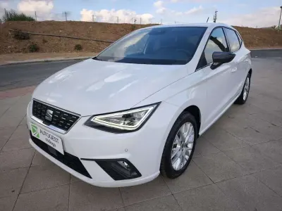 Usado Seat Ibiza XCELLENCE 115 CV (84 kW) 2025 Blanco Berlina