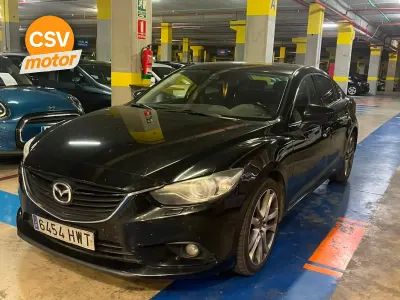 Usado Mazda 6 Style 175 CV (128 kW) 2014 Negro Familiar
